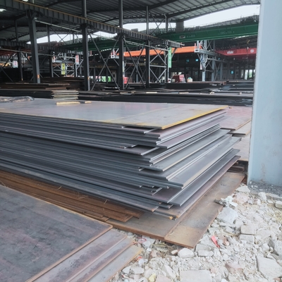 Warmgewalste Zwarte Koolstofstaalplaat ASTM A36 ST37 S45C ST52