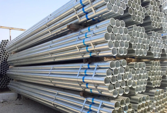 Hete Ondergedompelde Gegalvaniseerde Buis 15.7mm van ASTM Dikte voor de Bouw van Steiger