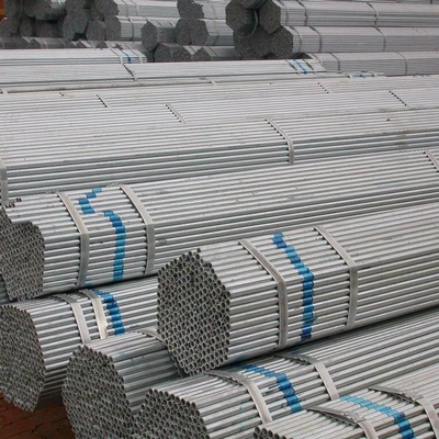 De gelaste Staalgi Pijp galvaniseerde Met een laag bedekte Oppervlakte de Buitendiameter van 10 - 80 mm