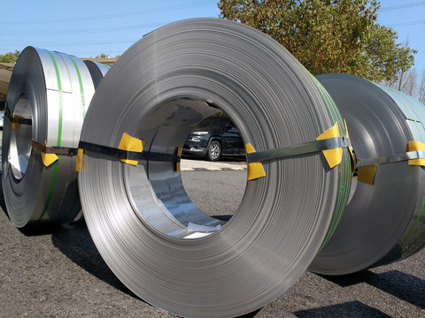 Ondergedompeld Heet van Ss400q235 Q345 lidstaten Steel Coil Black Gegalvaniseerd