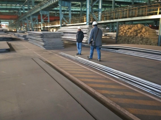 Van de het Staalslijtage van NM400 NM500 de Plaatbreedte 10002200mm voor de Emmer van de Rotsmaalmachine