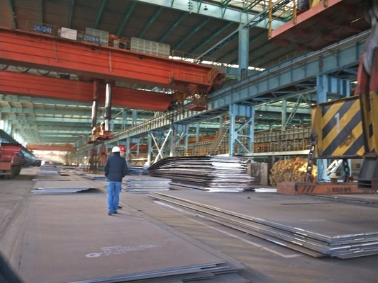 Van de het Staalslijtage van NM400 NM500 de Plaatbreedte 10002200mm voor de Emmer van de Rotsmaalmachine